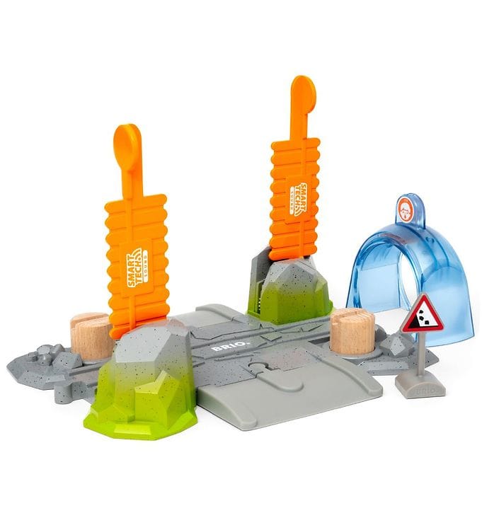 BRIO World Leksaker - Smart Tech - Järnvägskorsning 33965