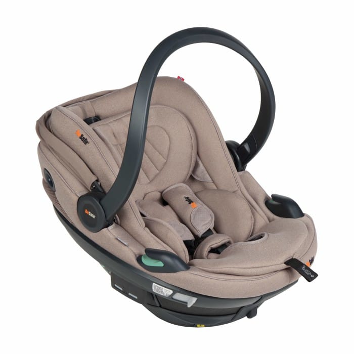 BeSafe Go Beyond² SoftBreeze babyskydd (Dark Sand)